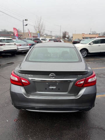 2016 Nissan Altima 2.5 SR