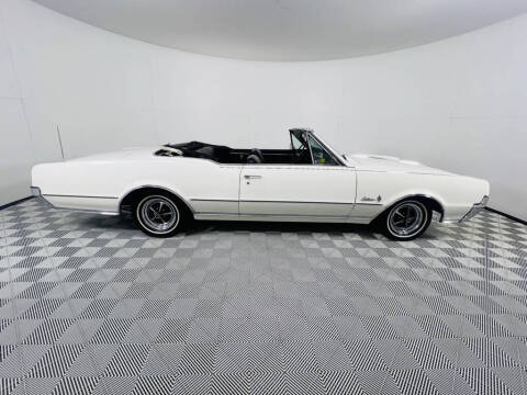 1967 Oldsmobile Cutlass Supreme