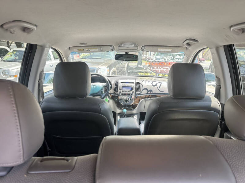 2012 Hyundai Santa Fe SE