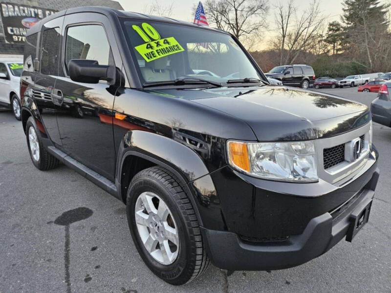 2010 Honda Element for sale at Dracut's Car Connection in Methuen MA