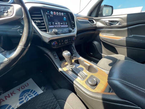 2019 GMC Acadia SLE-2