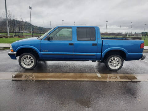 2001 Chevrolet S-10 for sale at Royalty Automotive in Springfield OR
