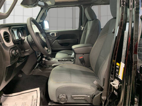 2026 Jeep Gladiator Sport S