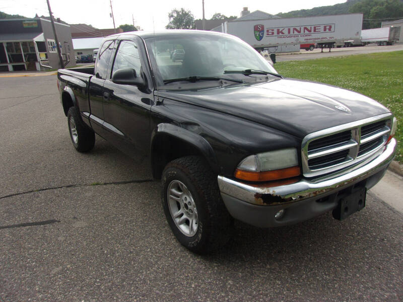 2003 Dodge Dakota for sale at Hassell Auto Center in Richland Center WI