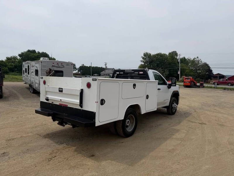2022 GMC Sierra 3500HD CC Pro