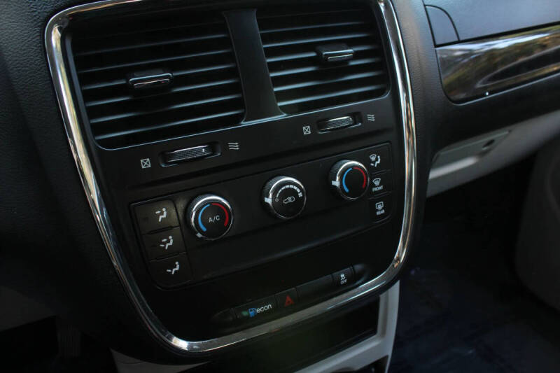 2013 Dodge Grand Caravan