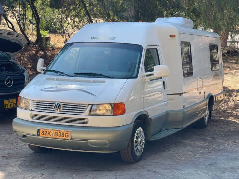 2002 Winnebago Rialta