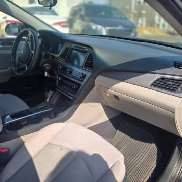 2016 Hyundai Sonata SE