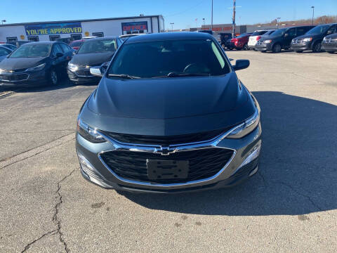 2021 Chevrolet Malibu for sale at Greg's Auto Sales in Poplar Bluff MO