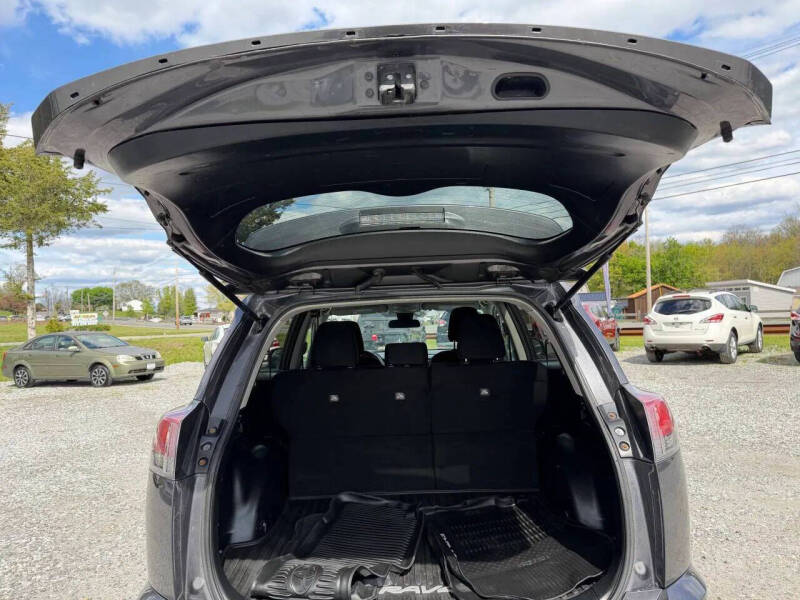 2017 Toyota RAV4 LE