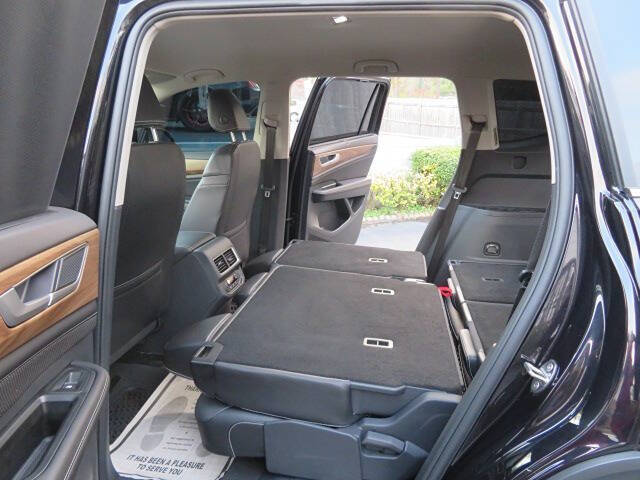 2024 Volkswagen Atlas SE