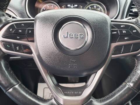 2019 Jeep Cherokee Latitude Plus