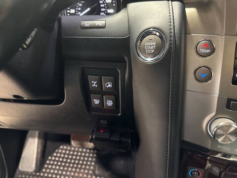 2014 Lexus LX 570