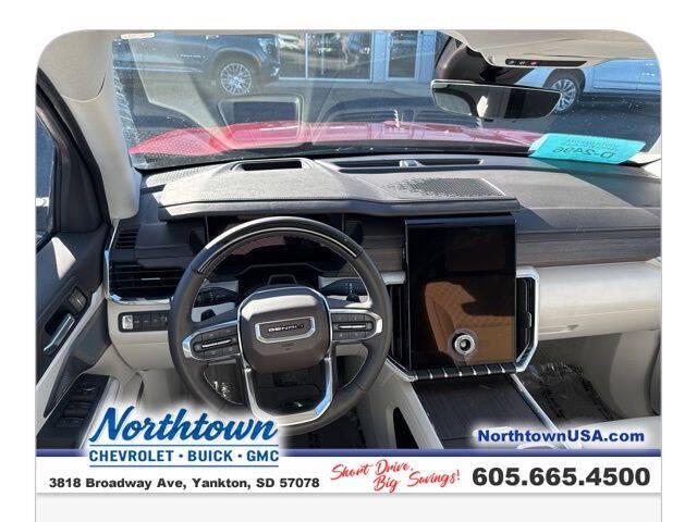 2025 GMC Acadia Denali