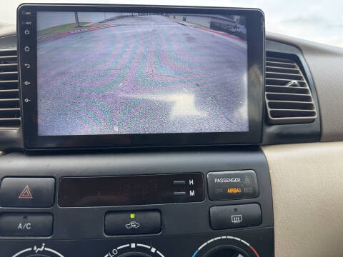 2005 Toyota Corolla LE