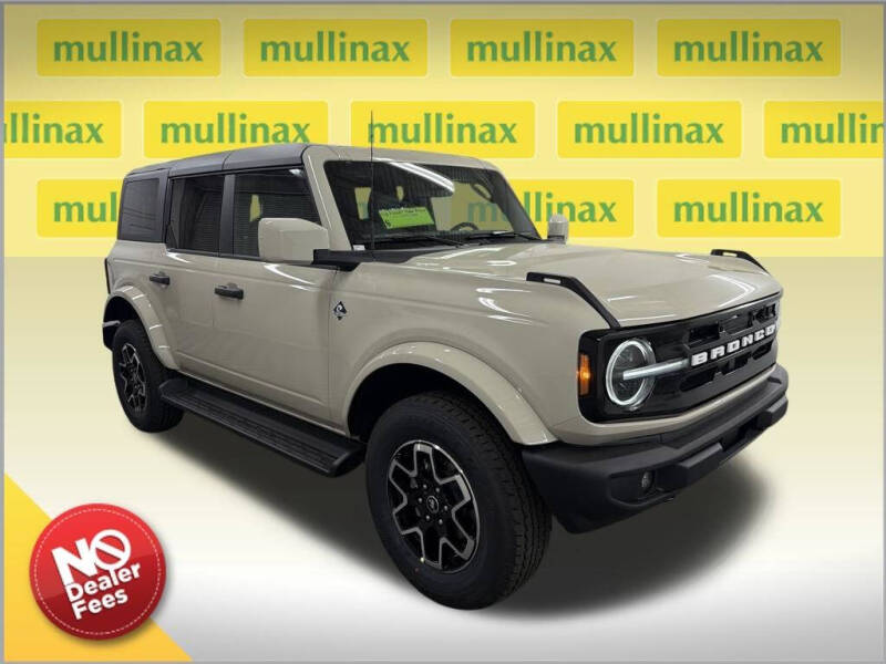 2026 Ford Bronco Outer Banks