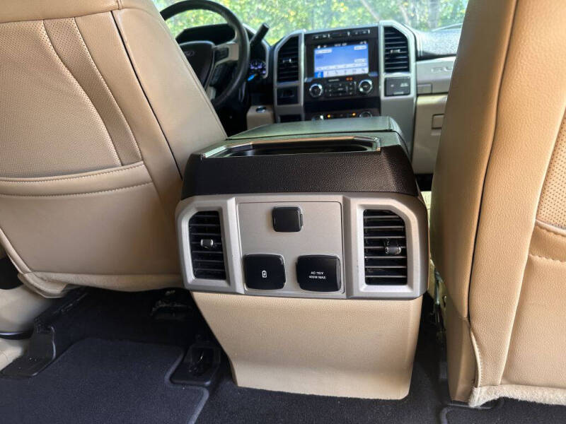 2019 Ford F-350 Super Duty Lariat