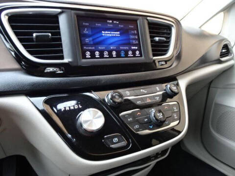 2018 Chrysler Pacifica LX