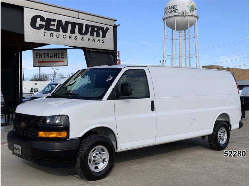 2025 Chevrolet Express 2500