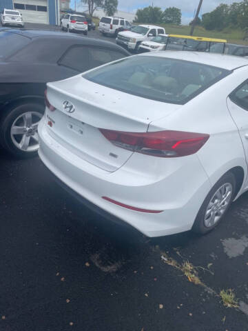 2018 Hyundai Elantra