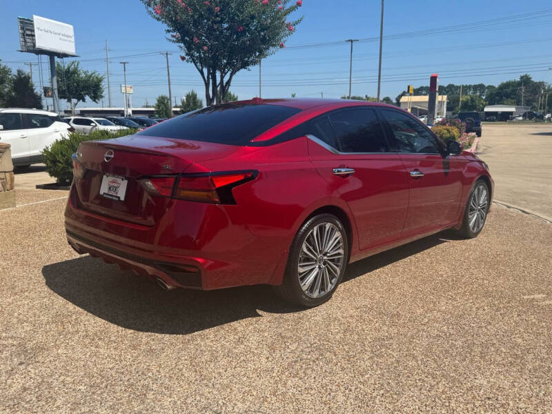 2024 Nissan Altima 2.5 SL