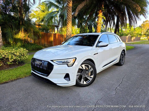 2021 Audi e-tron quattro Premium