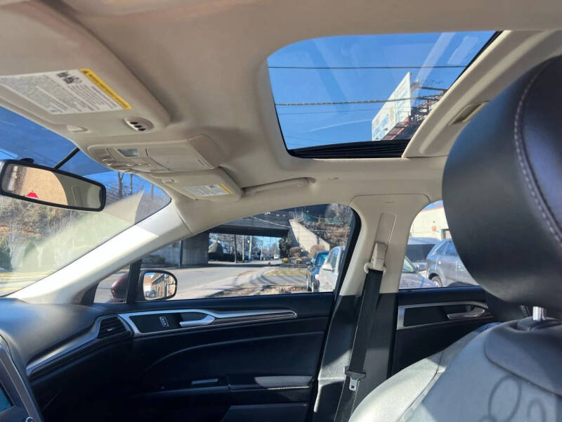 2018 Ford Fusion Energi SE Luxury