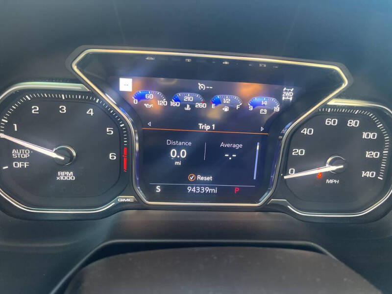 2021 GMC Yukon XL SLT