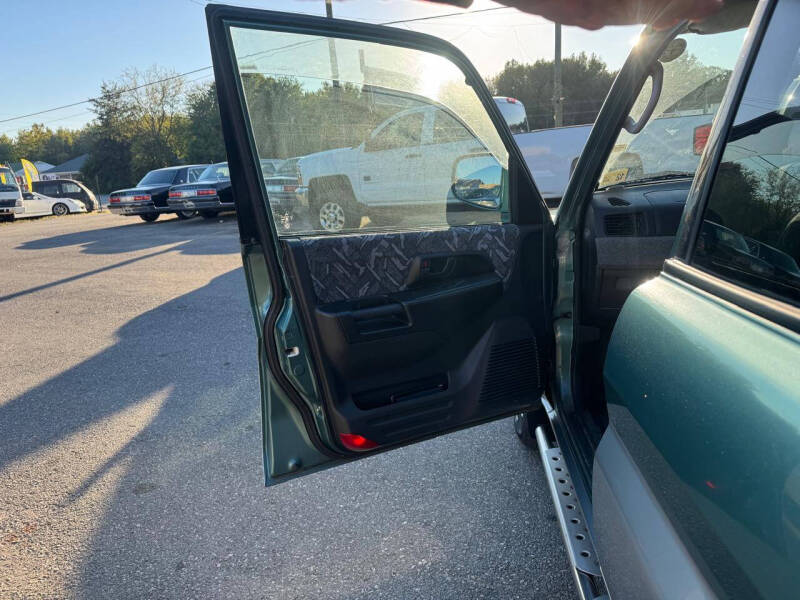 1998 Mitsubishi Pajero