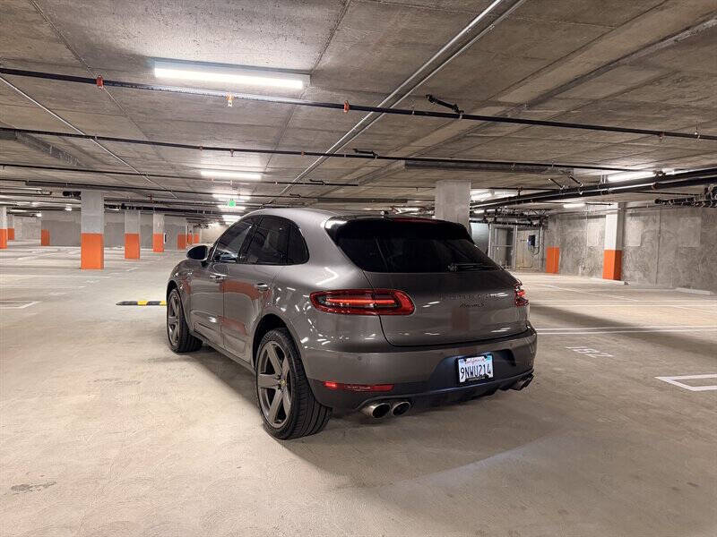 2016 Porsche Macan S