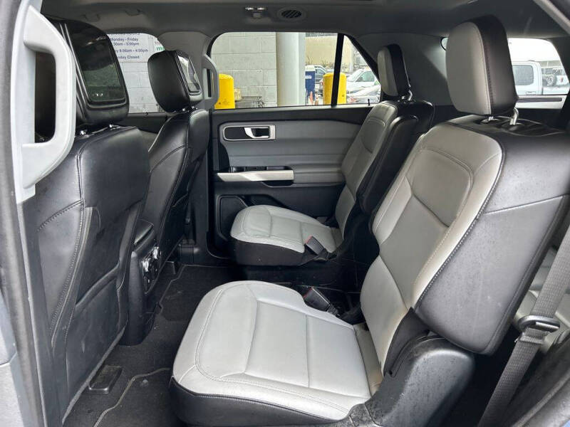 2021 Ford Explorer XLT