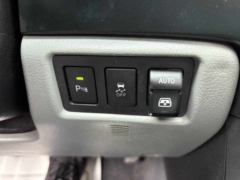 2019 Toyota Sequoia SR5