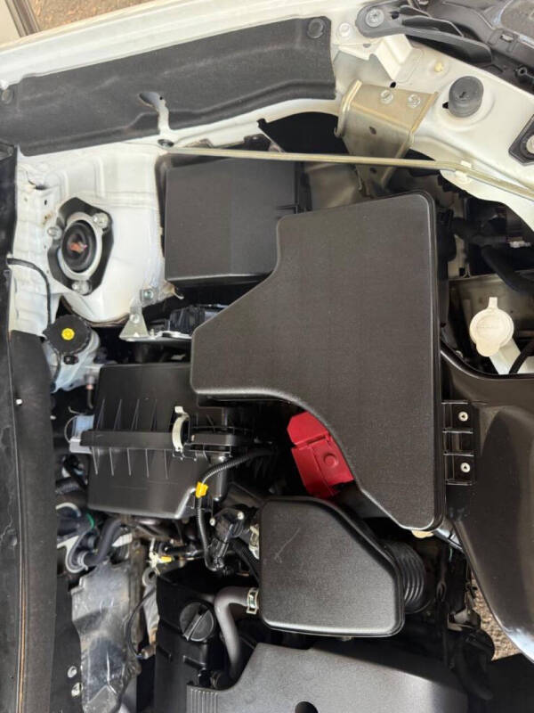 2020 Mitsubishi Outlander LE