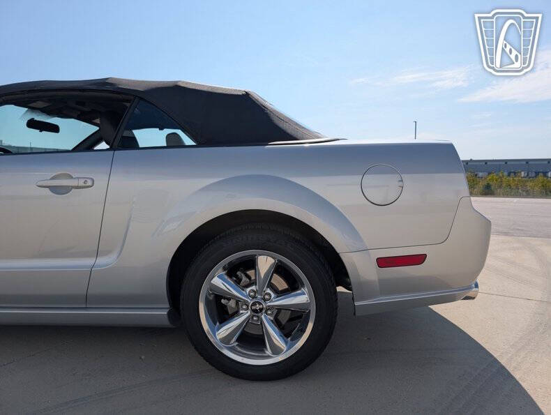 2005 Ford Mustang