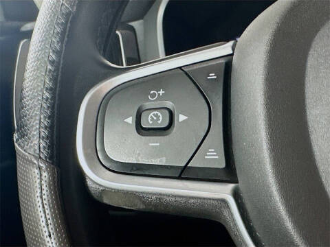 2023 Volvo XC60 B5 Core