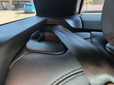 2023 Land Rover Range Rover Evoque P250 R-Dynamic S