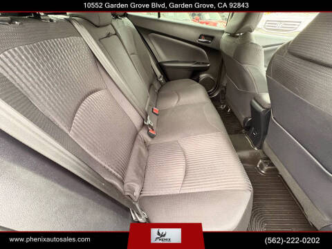 2016 Toyota Prius Two