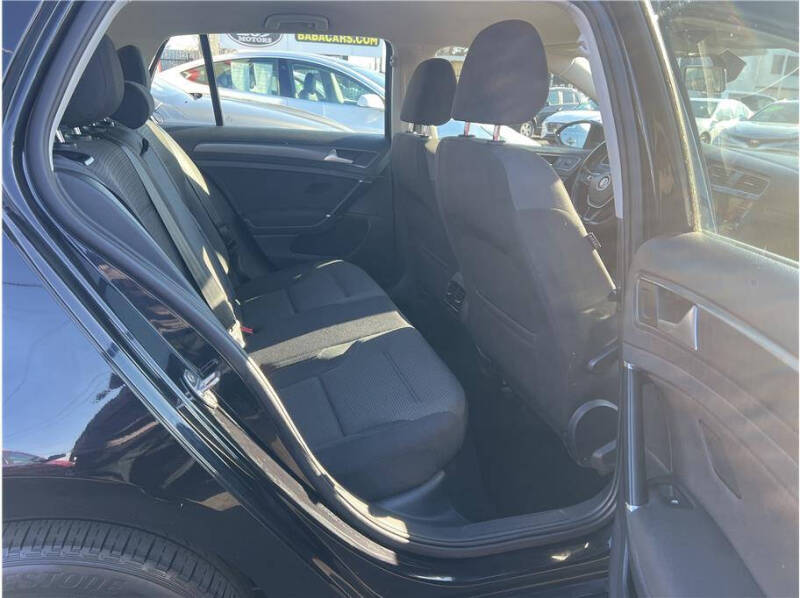 2019 Volkswagen e-Golf SE