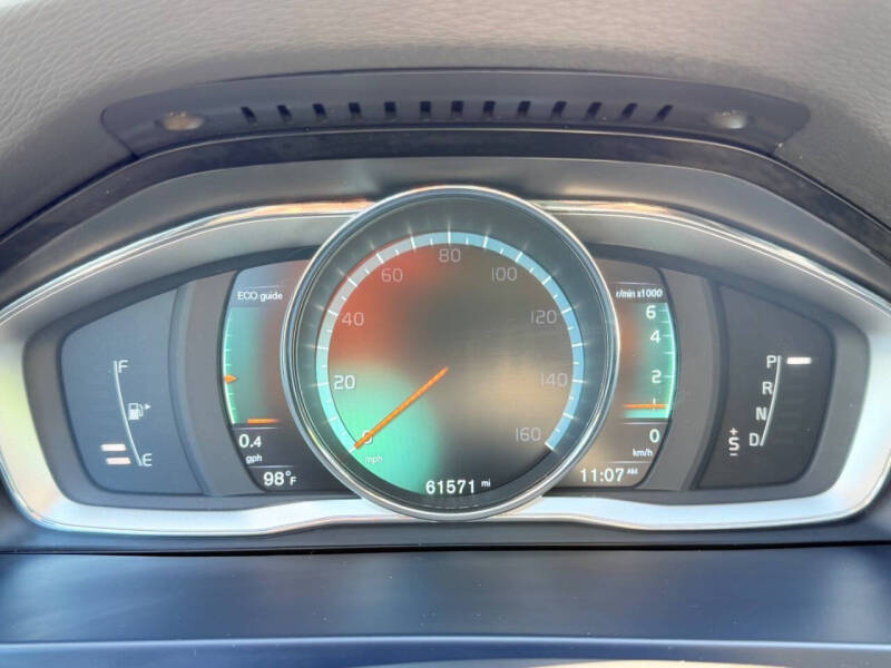 2016 Volvo V60 T5 Drive-E Premier