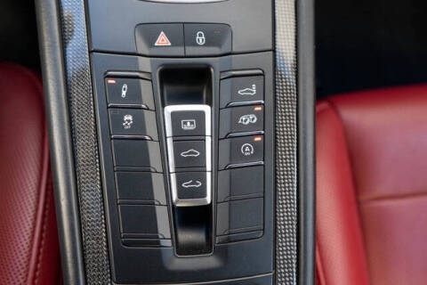 2017 Porsche 911 Carrera 4S