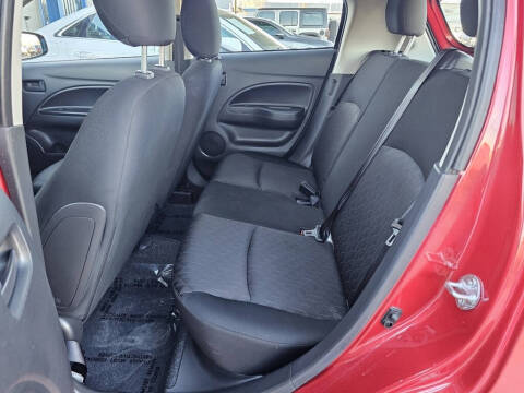 2024 Mitsubishi Mirage ES