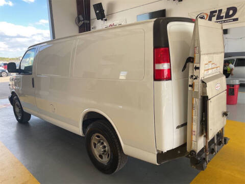 2019 Chevrolet Express 3500