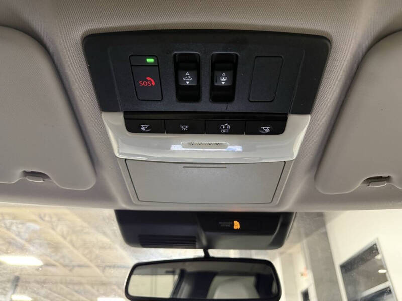 2023 Mitsubishi Outlander PHEV SEL