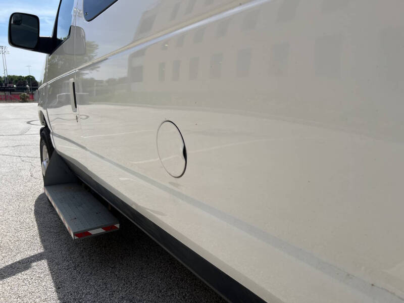 2013 Ford E-Series E-250