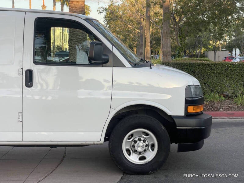 2021 Chevrolet Express 2500