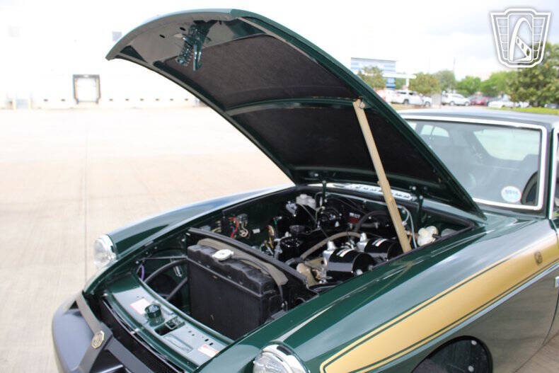 1975 MG B