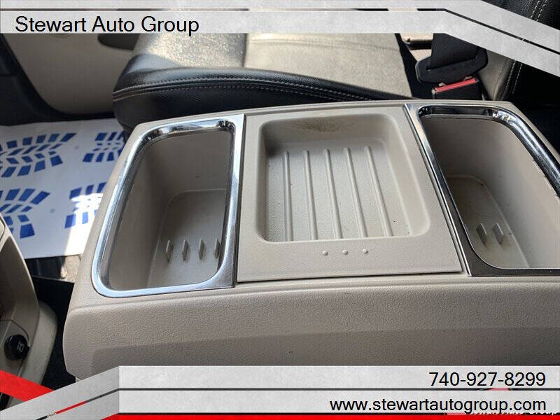 2014 Chrysler Town and Country Touring