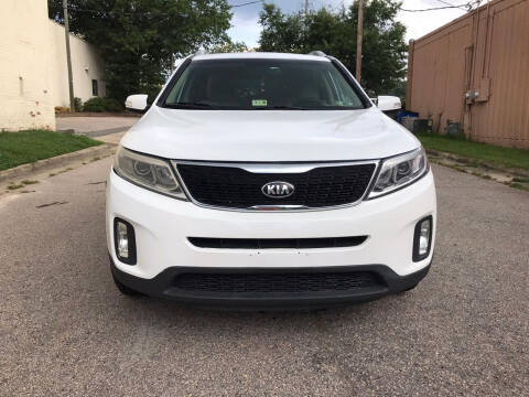 2014 Kia Sorento for sale at Horizon Auto Sales in Raleigh NC