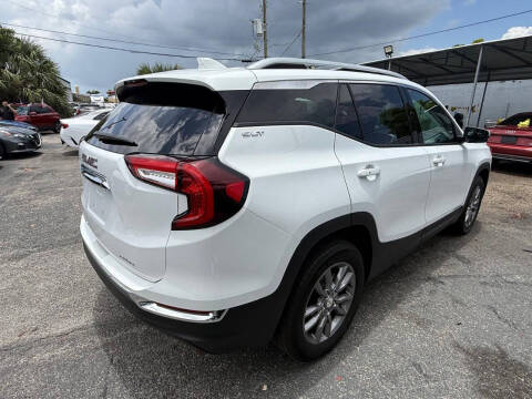 2024 GMC Terrain SLT