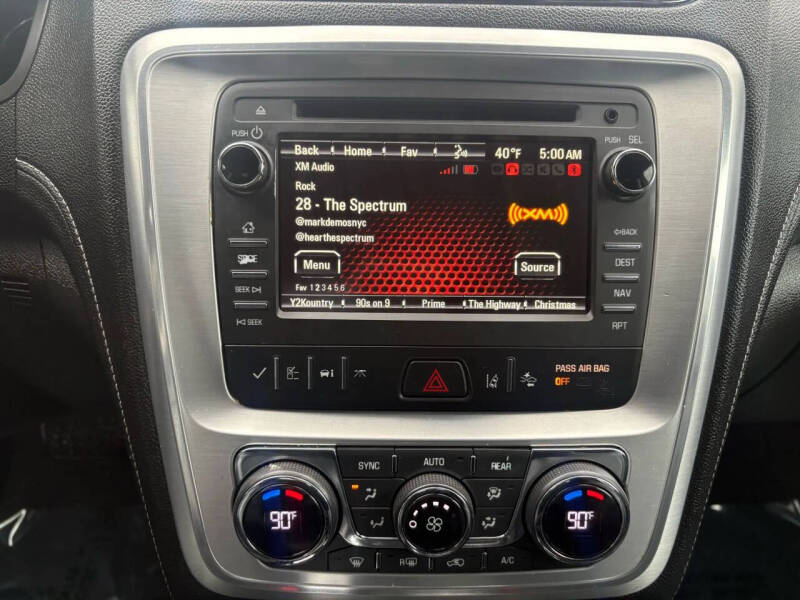 2016 GMC Acadia SLT-1